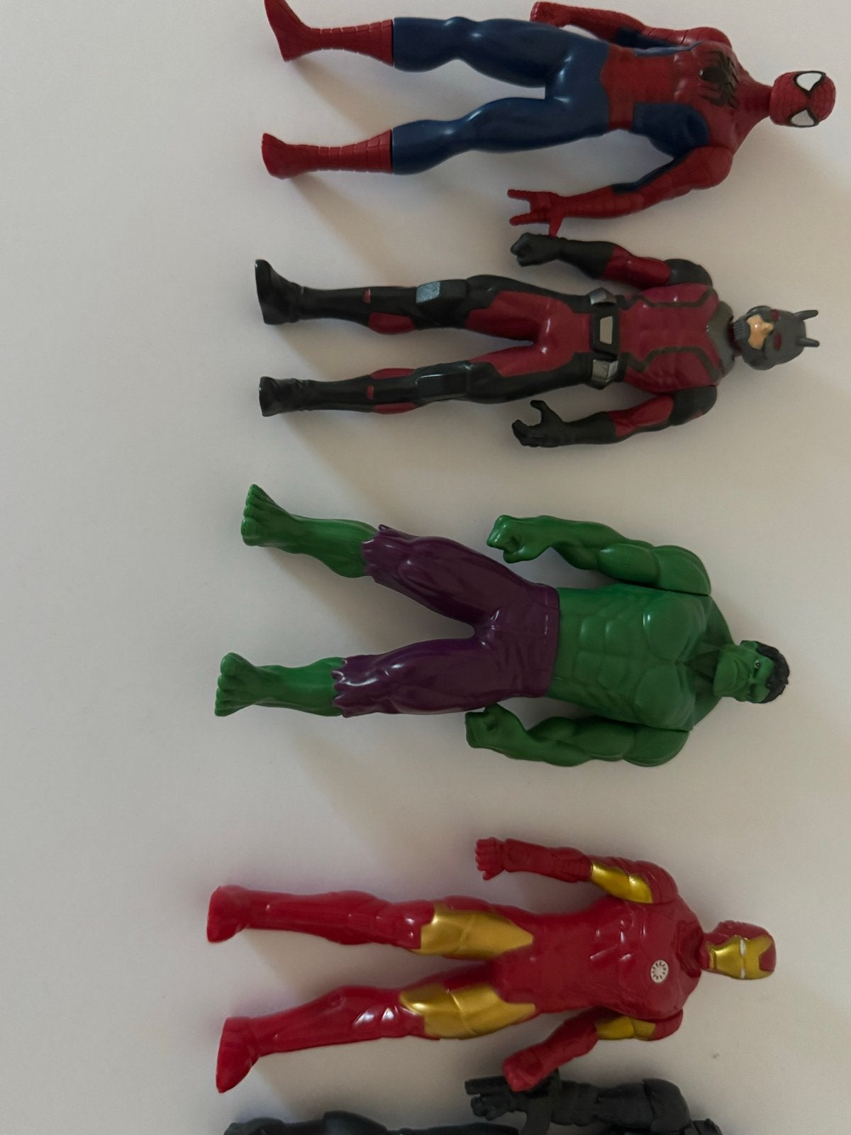 Set van 8 Marvel Avengers actiefiguren 15cm, Kinderen en Baby's, Speelgoed | Actiefiguren, Ophalen of Verzenden, Zo goed als nieuw