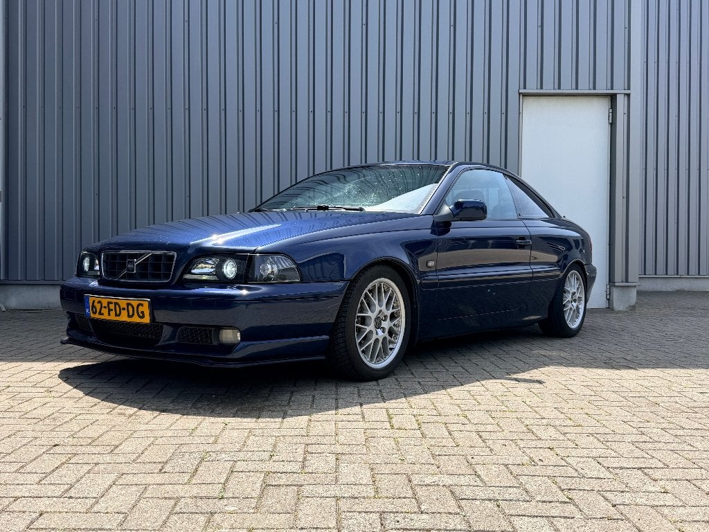 Volvo C70 2.3 T5 300+pk, Auto's, Voorwielaandrijving, C70, Zwart, Leder en Stof