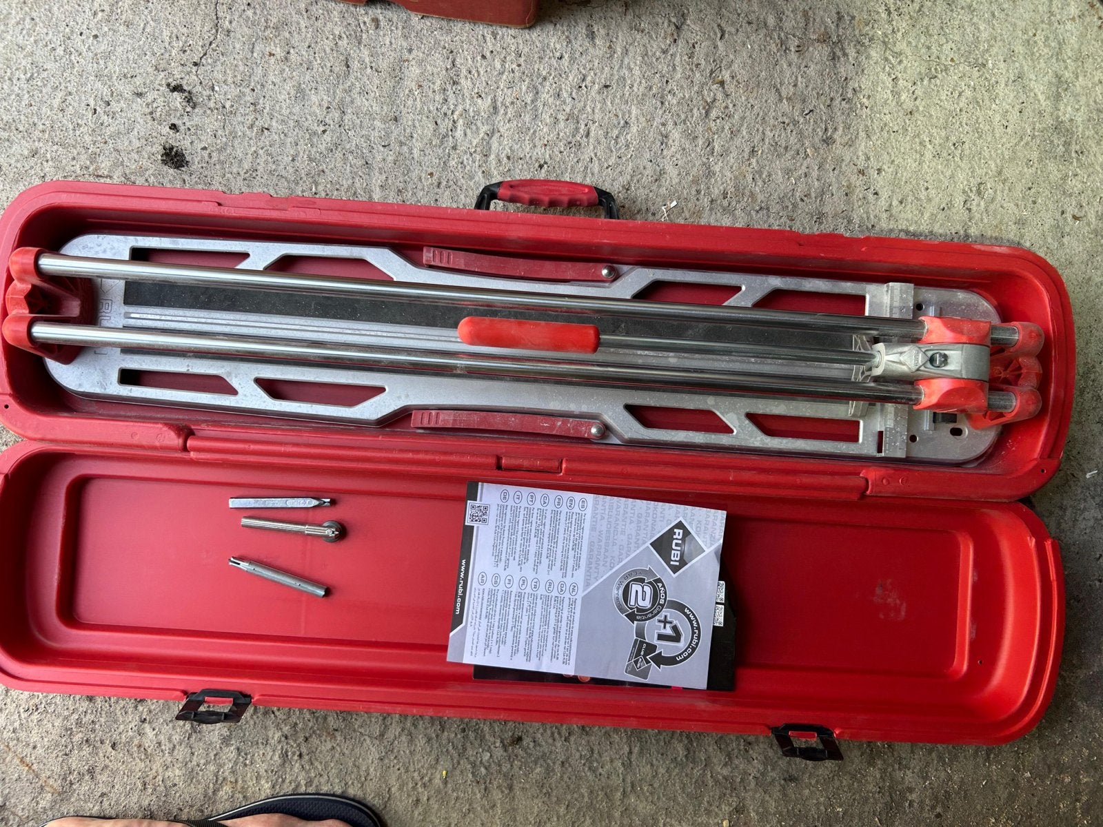 Rubi Star 63 24" Tegelsnijder in koffer - extra snijwieltjes, Doe-het-zelf en Verbouw, Gereedschap | Handgereedschap, Ophalen
