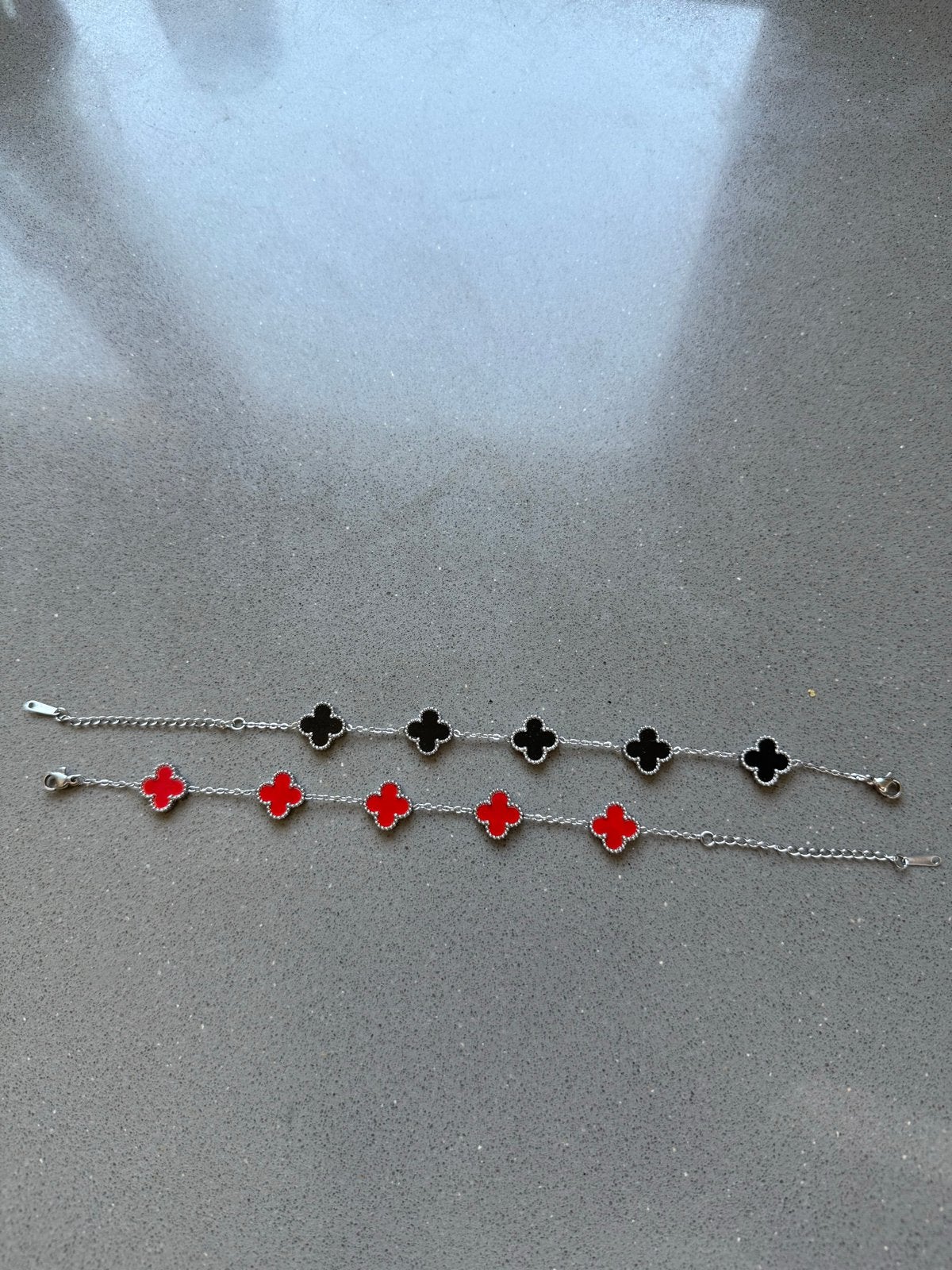 Van Cleef armbanden - Zilver/Zwart & Zilver/Rood, Ophalen of Verzenden, Zo goed als nieuw, Zwart, Staal