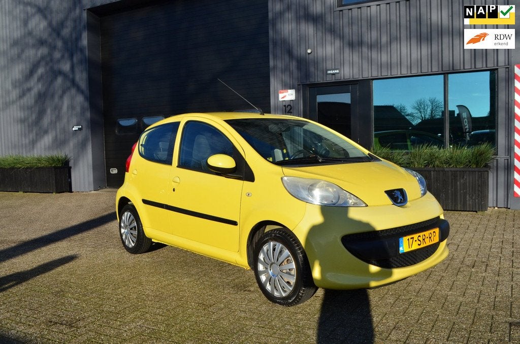 Peugeot 107 1.0-12V XS | Nieuwe APK | 5 deurs | Eelek ramen, Auto's, Peugeot, Bedrijf, Te koop, ABS, Airbags, Centrale vergrendeling