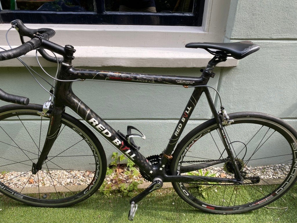 Red Bull full carbon race fiets, Fietsen en Brommers, Fietsen | Racefietsen, Gebruikt, Heren, Overige merken, Meer dan 20 versnellingen