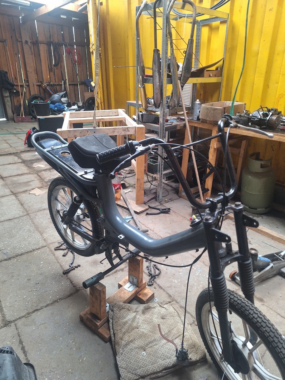tomos rollend frame, Ophalen of Verzenden