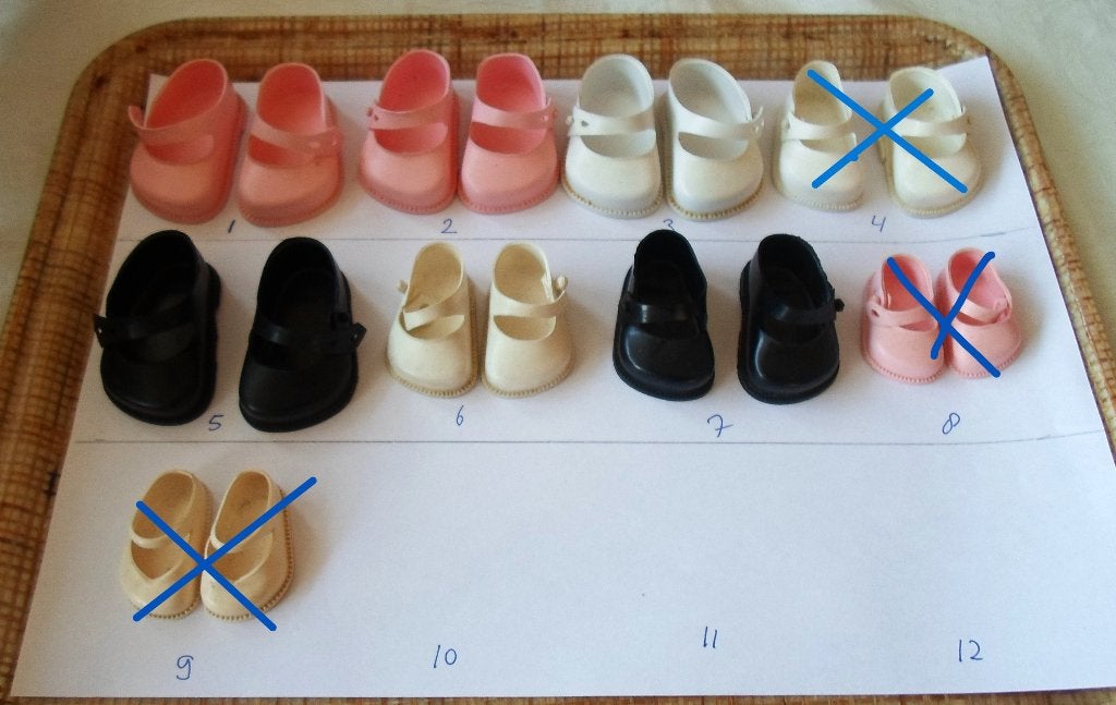Poppenschoentjes Cinderella en voor Bella pop, Ophalen of Verzenden, Zo goed als nieuw, Kleertjes