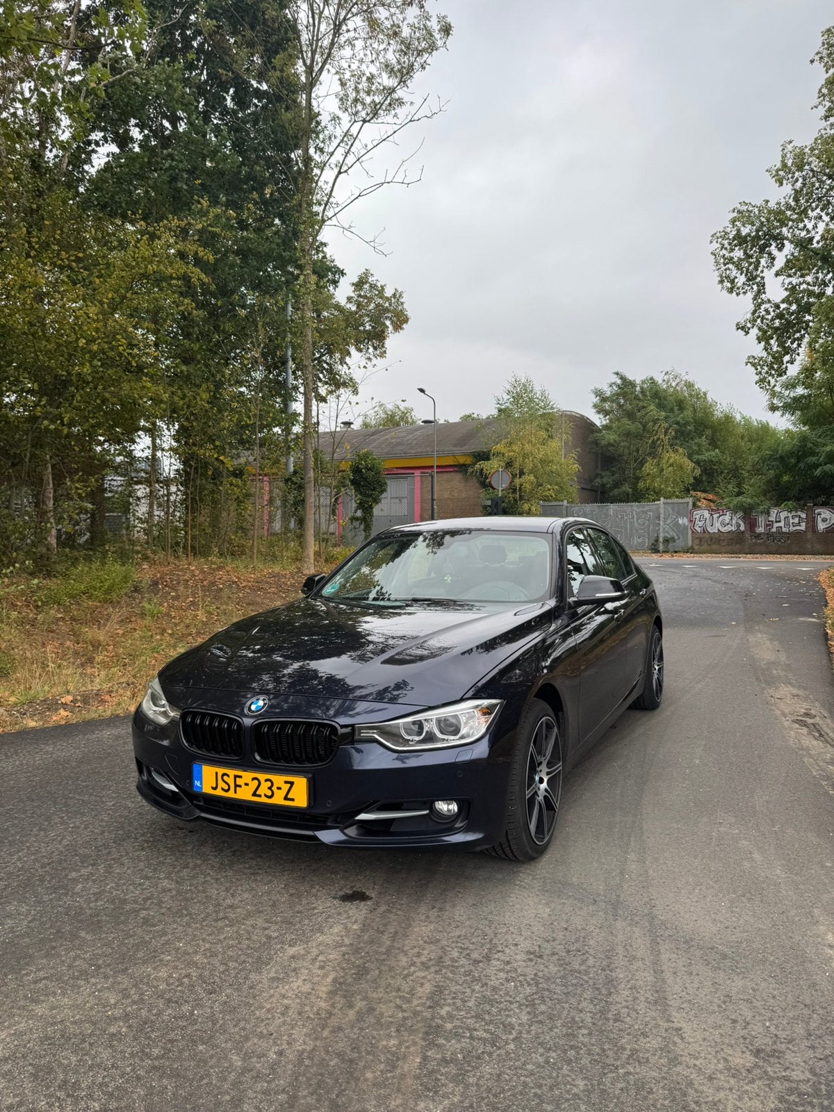 BMW 320i f30 2012 automaat, Achterwielaandrijving, 4 cilinders, Blauw, Particulier