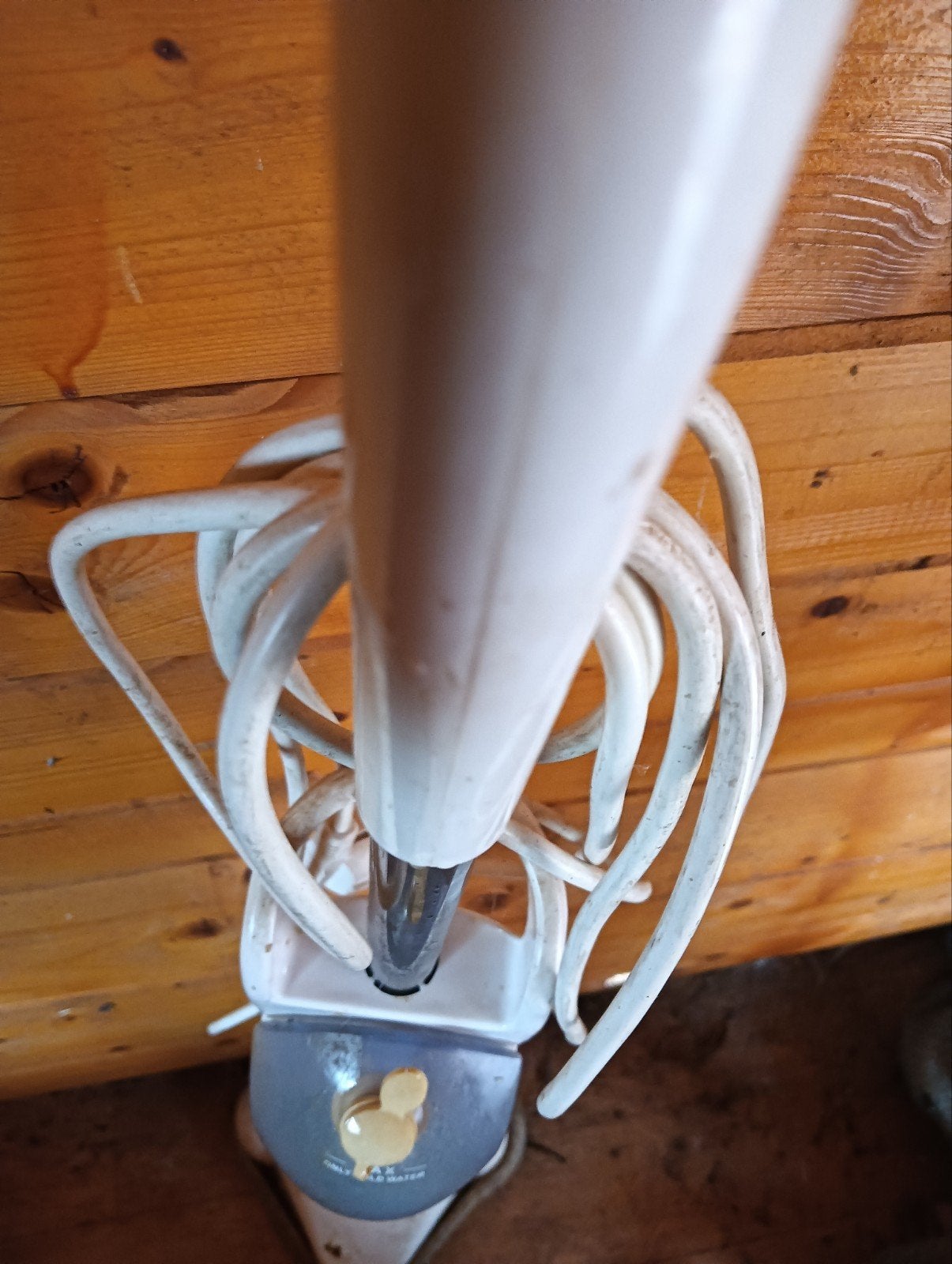 te koop voor de vloer, Ophalen