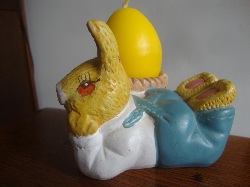 Eierdop met konijn - haas, mandje voor het ei, Ophalen of Verzenden, Zo goed als nieuw