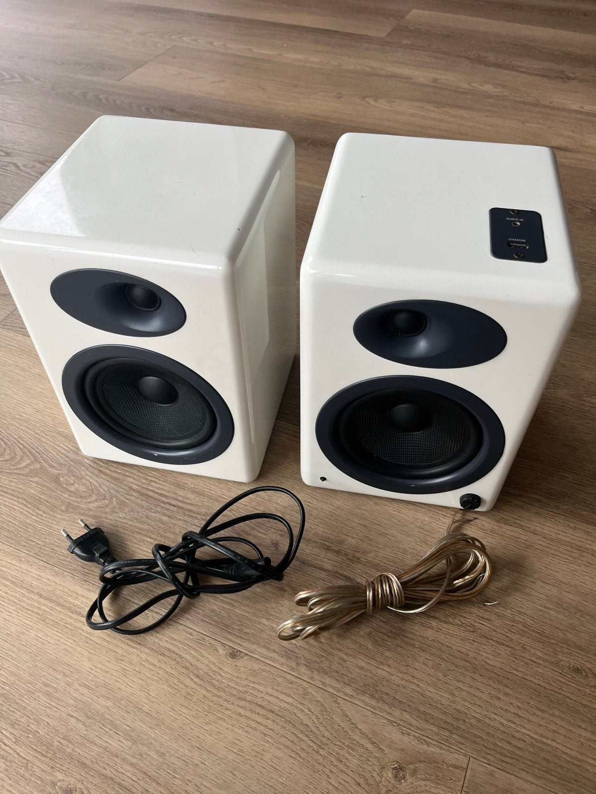 Audioengine A5 actieve speakers - Wit, Gebruikt, Ophalen of Verzenden, AUX-ingang, Boekenplank luidspreker