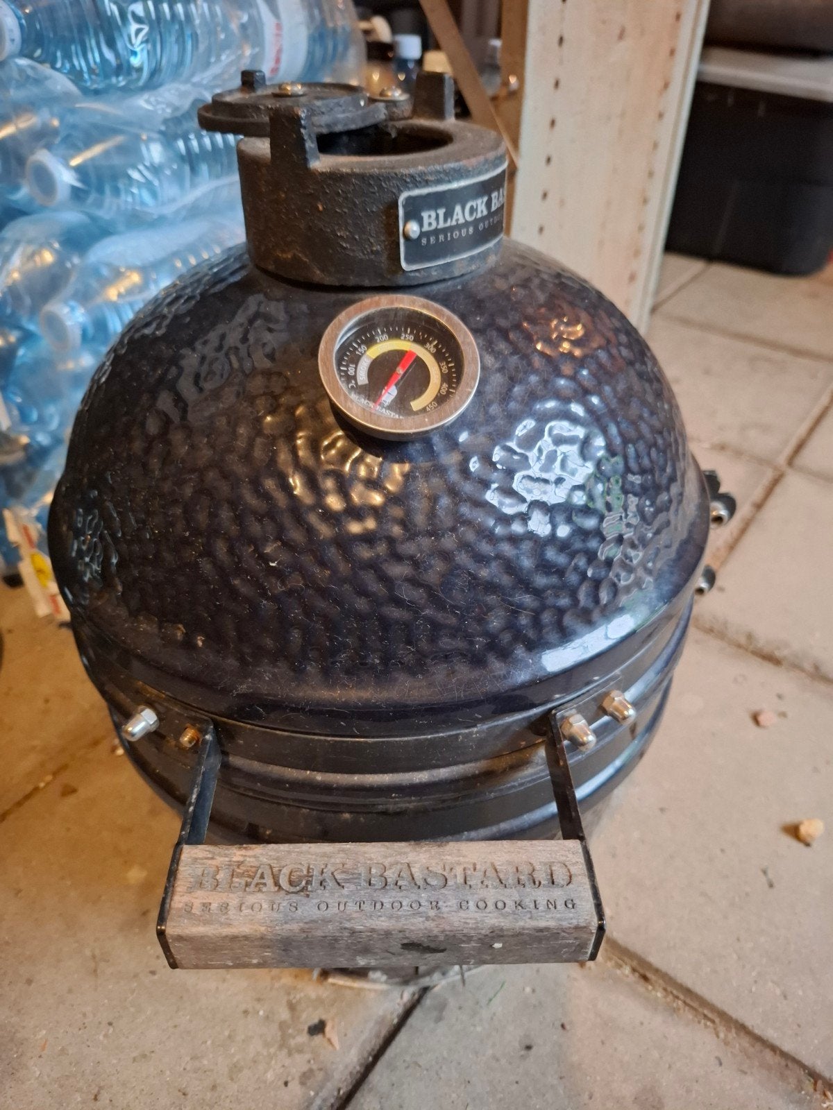 Black Bastard Kamado BBQ - Goed gebruikt, kan nog jaren mee!, Ophalen, Gebruikt, Black Bastard