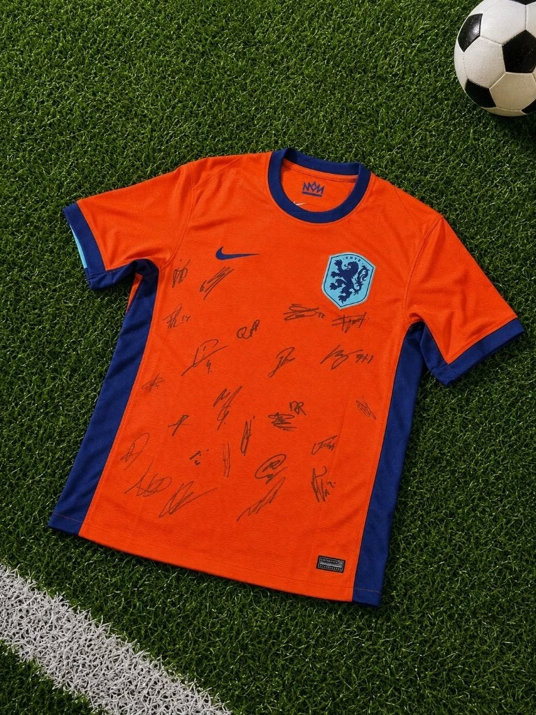 Uniek gesigneerd Nederlands elftal shirt, Verzamelen, Sportartikelen en Voetbal, Ophalen, Nieuw, Overige binnenlandse clubs, Shirt
