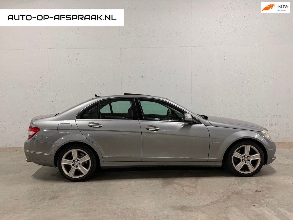 Mercedes-Benz C-klasse 280 Avantgarde Automaat Navi Leer, Automaat, Achterwielaandrijving, 2996 cc, Bedrijf