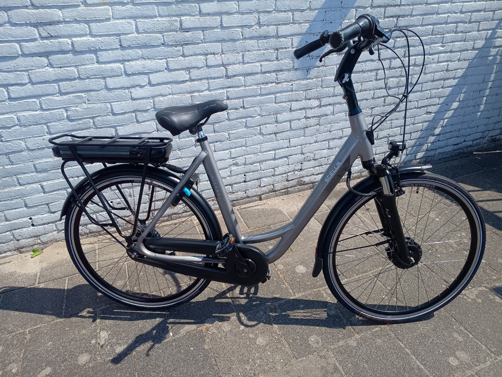 stella Vienna 28 inch 57cm, Ophalen, Zo goed als nieuw, Overige merken