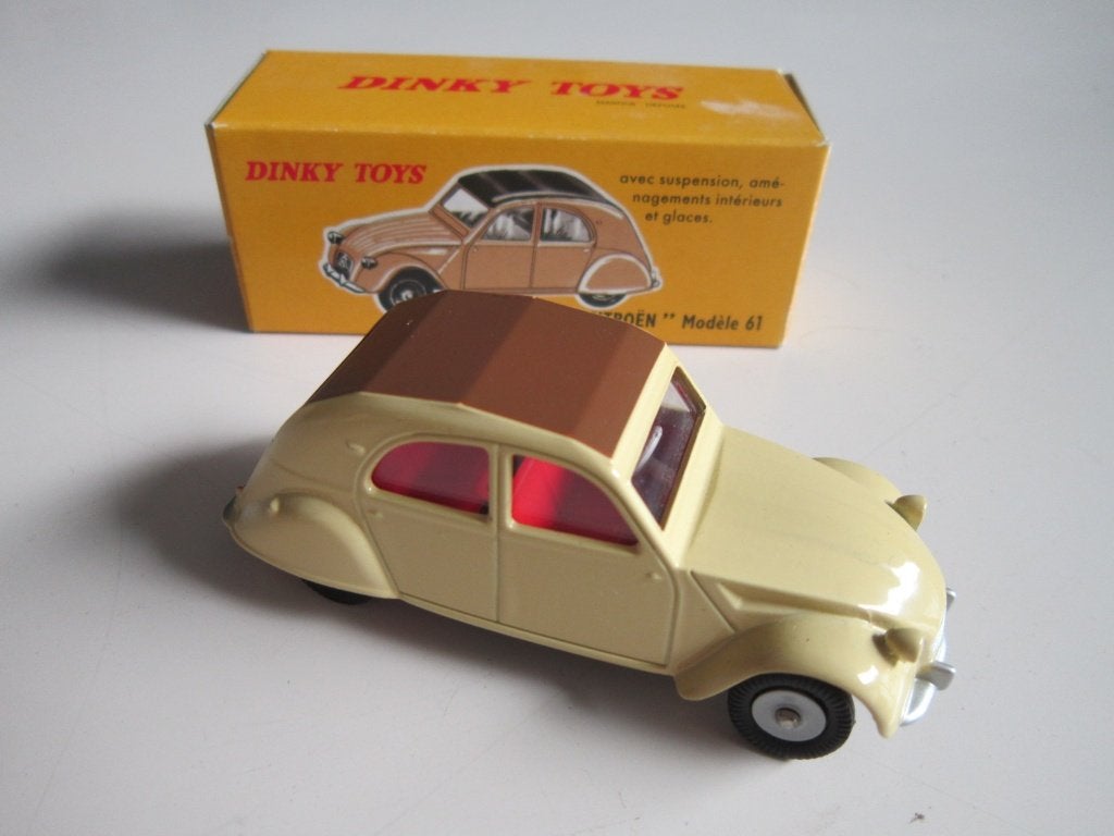 CITROEN 2CV DINKY TOYS, Hobby en Vrije tijd, Modelauto's | 1:43, Ophalen, Zo goed als nieuw, Auto, Dinky Toys