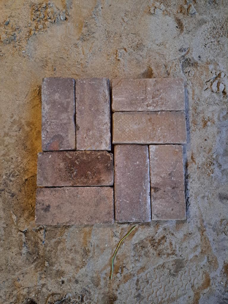Gratis gebruikte bakstenen voor tuin of bestrating, Ophalen, Gebruikt, Bakstenen
