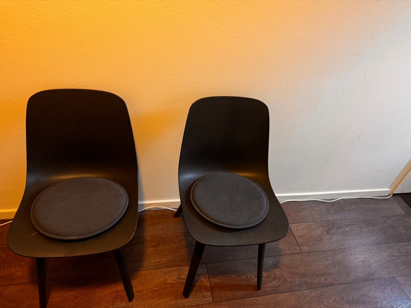Ikea eetkamerstoelen MOET WEG!, Ophalen, Zo goed als nieuw, Wit