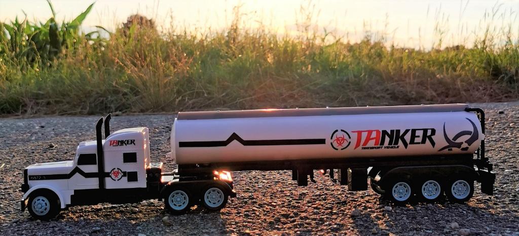 RC Tankauto - Tankwagen Rijklaar. Incl. Zender, Accu & Lader, Ophalen of Verzenden, Nieuw, Auto onroad, RTR (Ready to Run)