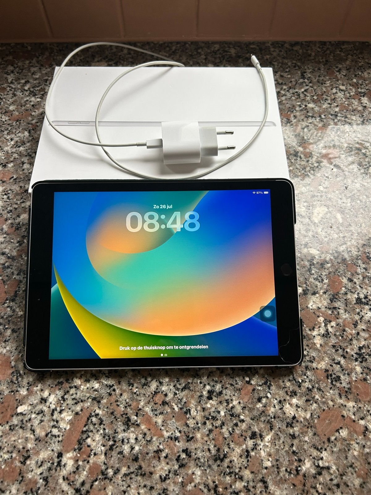 Apple iPad (9e generatie) Wi-Fi 64GB Zilver, Computers en Software, Apple iPads, Zo goed als nieuw, Apple iPad, Wi-Fi, 10 inch