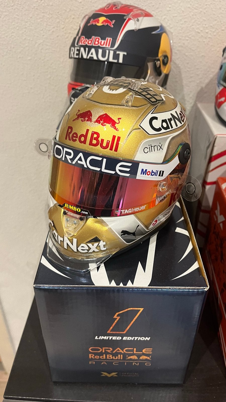 Max Verstappen Helm 1:2 - 2022 Wereldkampioen, Ophalen of Verzenden, Nieuw, Formule 1