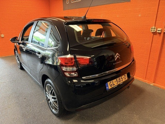 Citroen C3 1.2 PURETECH / AUTOMAAT / VELE OPTIES!, Auto's, Citroën, Euro 6, 1199 cc, 82 pk, Zwart