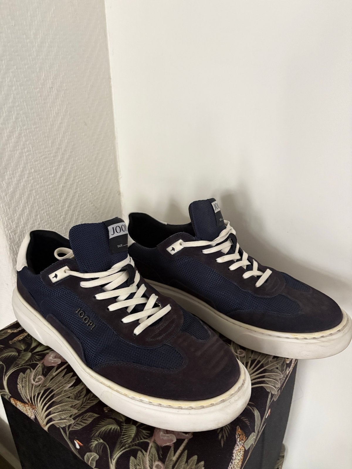 Joop maat 45, Blauw, Ophalen of Verzenden, Sneakers of Gympen, Zo goed als nieuw