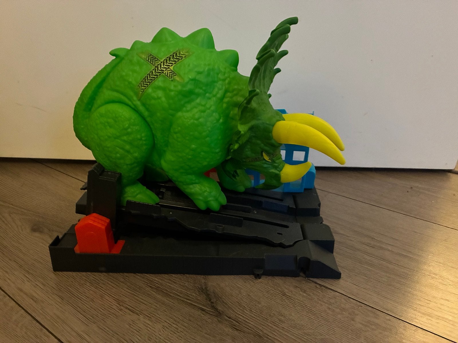 Hot Wheels Dino Attack Speelset, Ophalen, Zo goed als nieuw