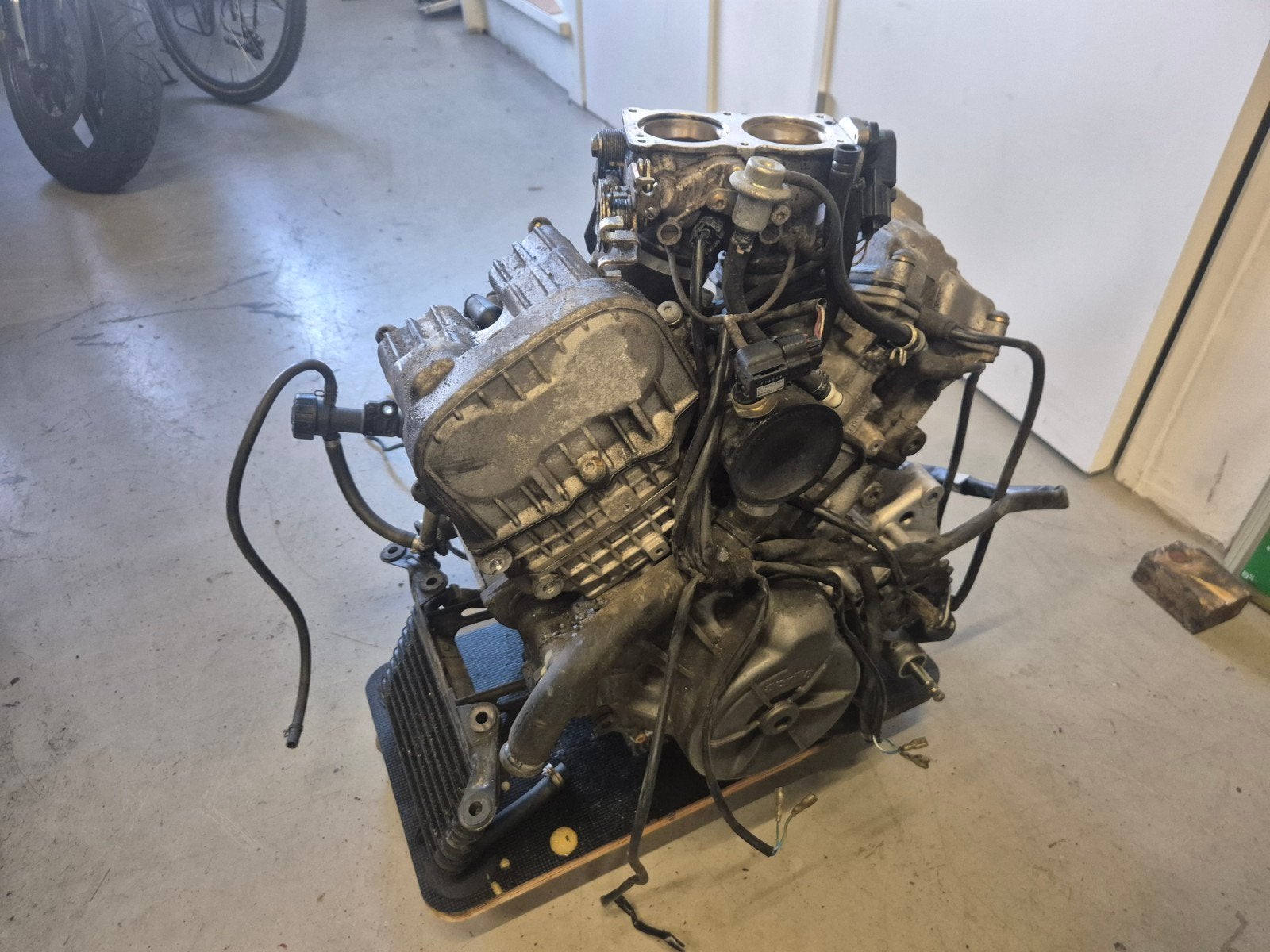 Motorblok V990RP [44.321km] Aprilia RSV Mille 1998-2003, Ophalen of Verzenden, Aprilia / Rotax, -, -