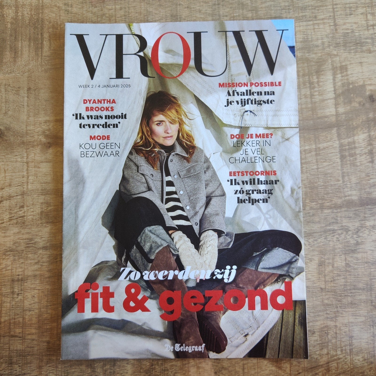 Vrouw - Bijlage Telegraaf - Week 2 / 25, Boeken, Ophalen of Verzenden, Zo goed als nieuw, Damesbladen