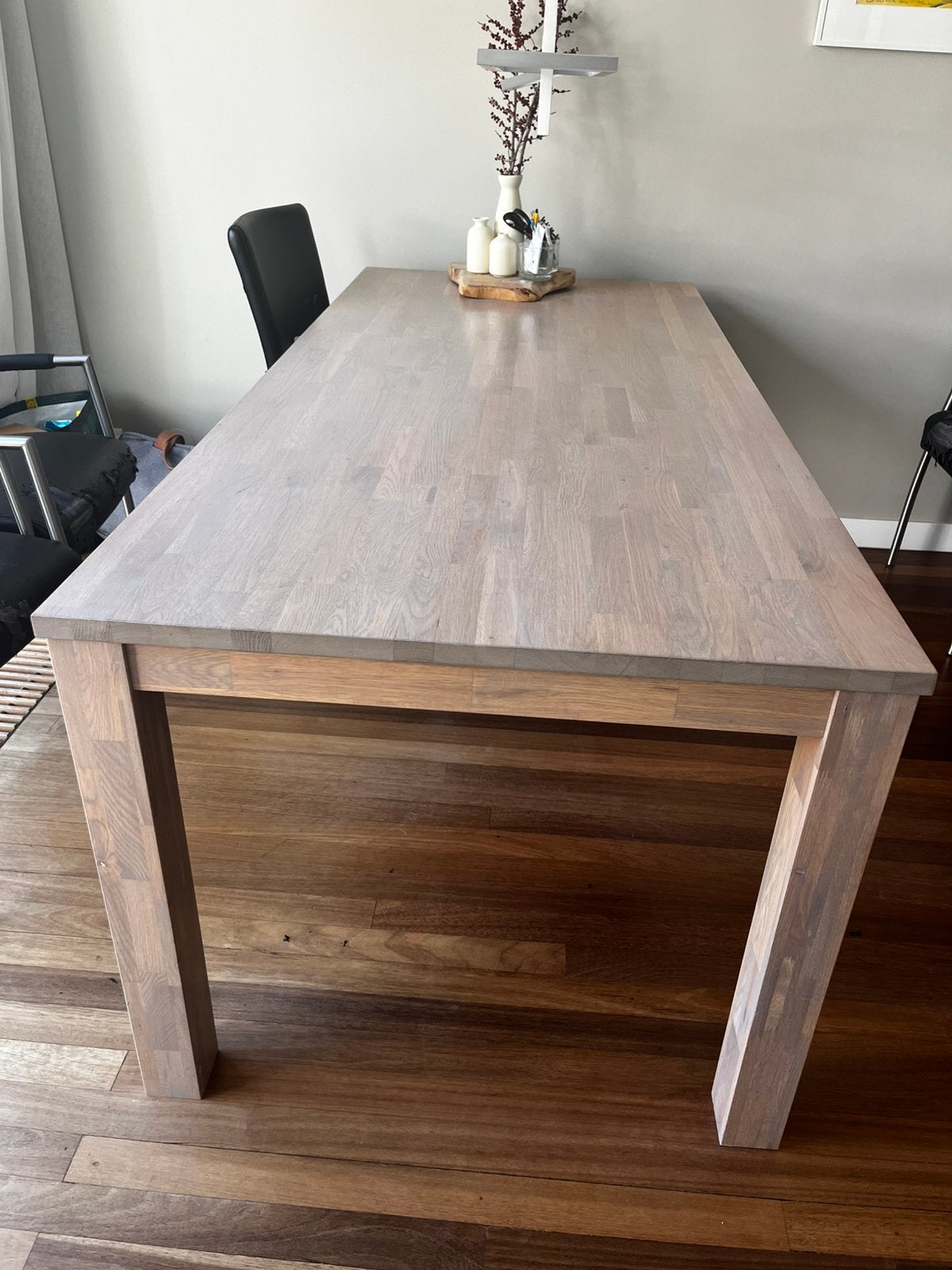 Tafel, Verzenden