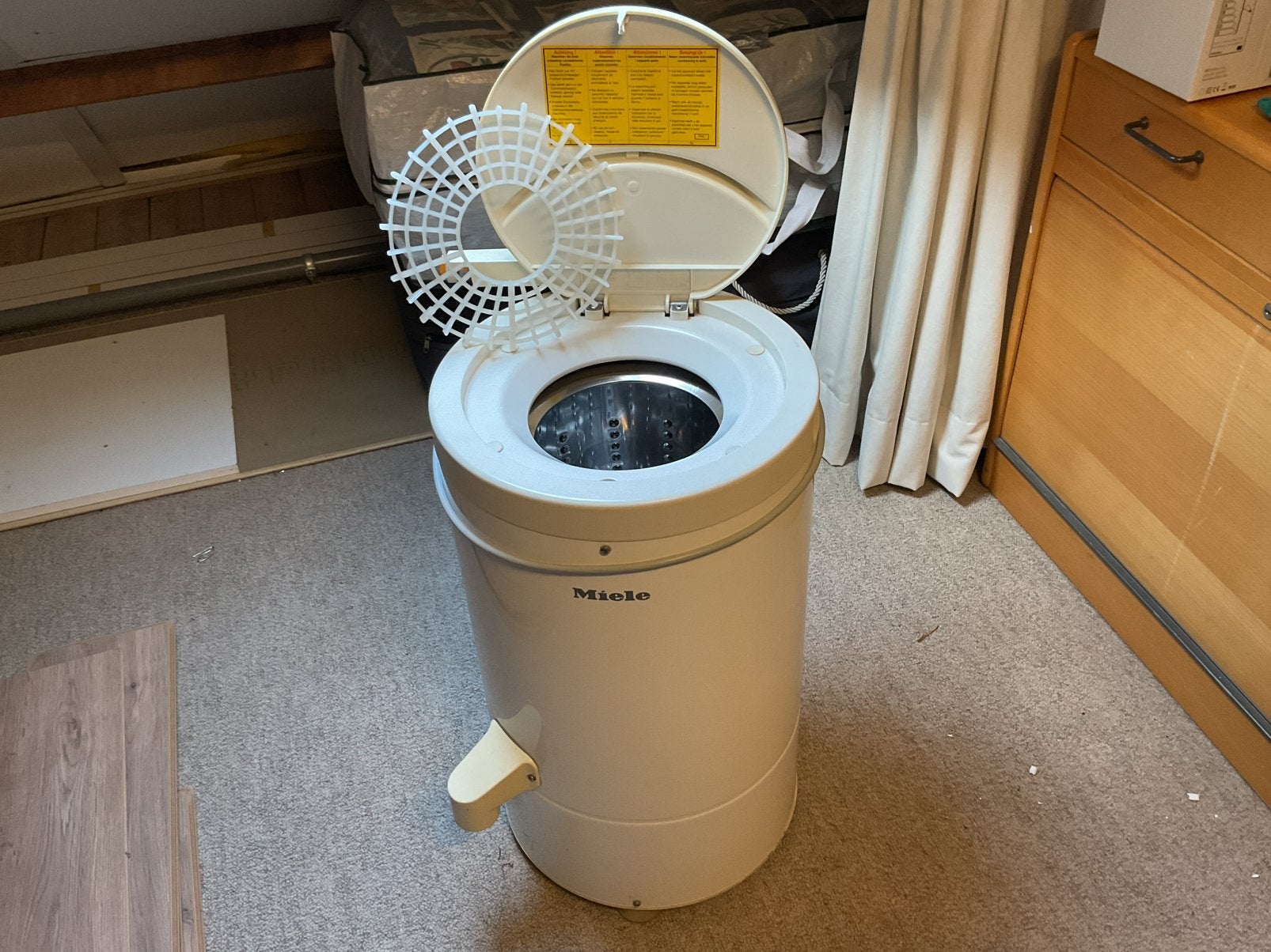 Keurige Miele centrifuge., Ophalen, Gebruikt