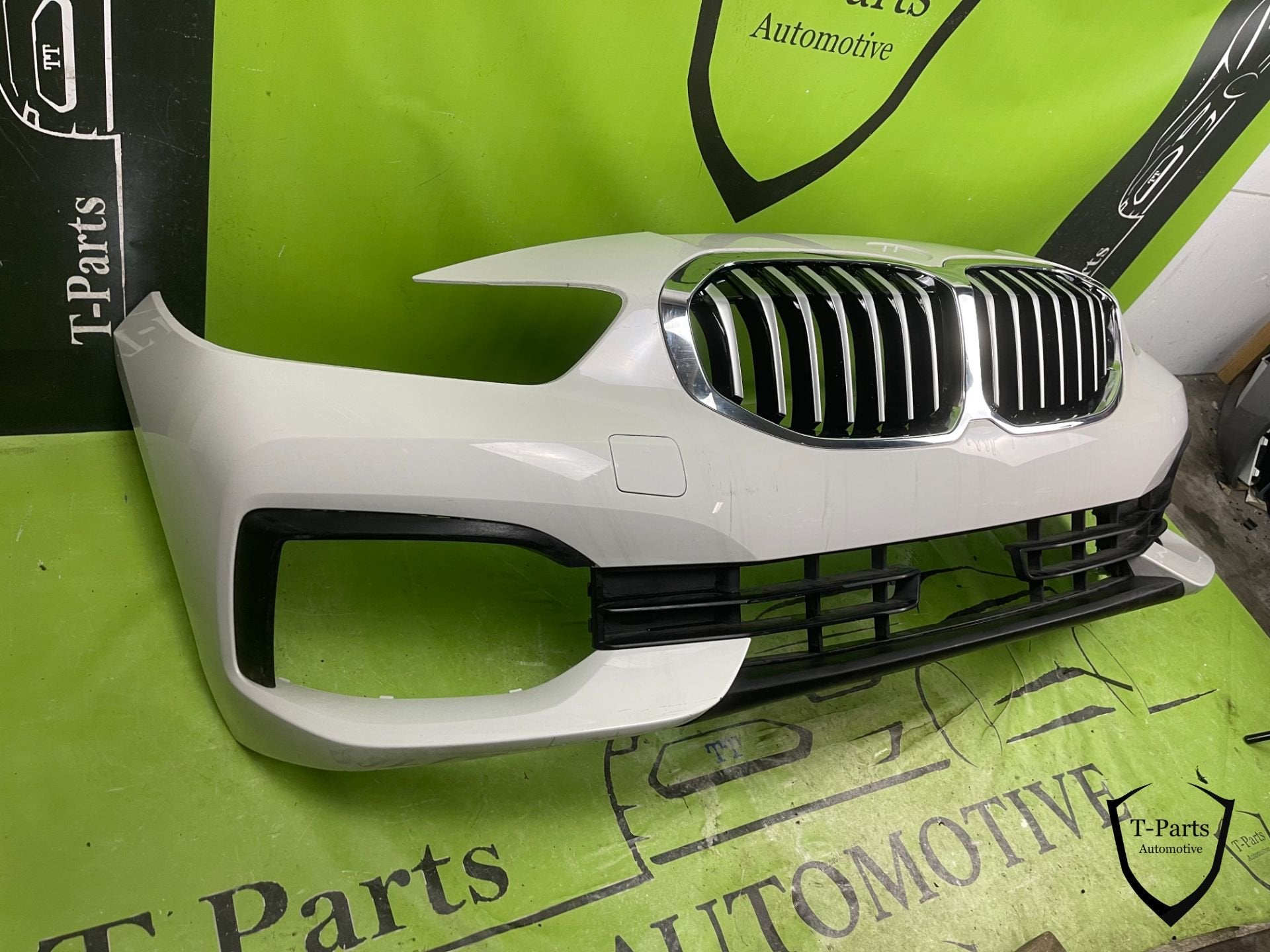 bmw 1 serie f40 voorbumper bumper 18+, Auto-onderdelen, Info@fabrikant.eu, Fabrikantstraat 1
1000 AA  Amsterdam, NL, Ophalen of Verzenden