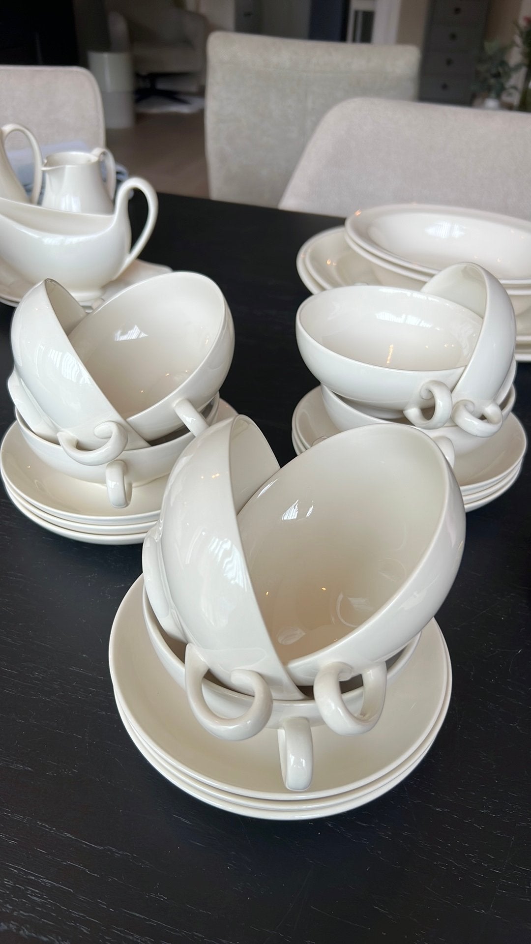 Wedgwood Traditional plain soepkommen inclusief bordjes, Verzenden