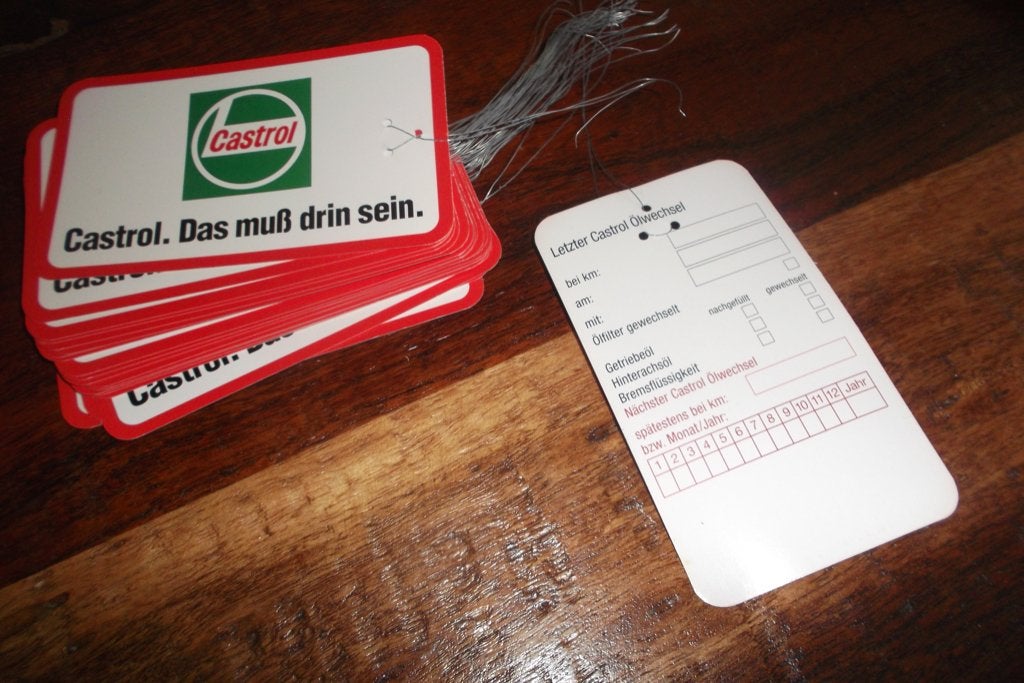 25 oude CASTROL olie  labels, Ophalen of Verzenden, Zo goed als nieuw, Gebruiksvoorwerp