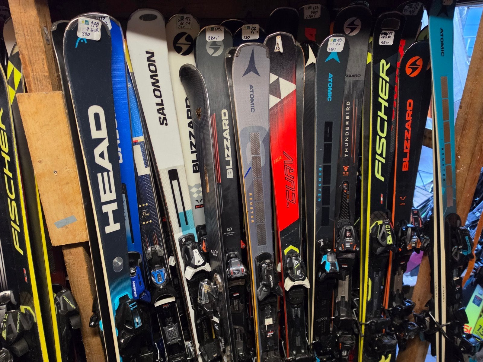 Kijk VOOR MIJ ADVERTENTIES! GROOTSTE VOORRAAD SKIS! 5 STER!, Sport en Fitness, 160 tot 180 cm, Ophalen of Verzenden, Zo goed als nieuw