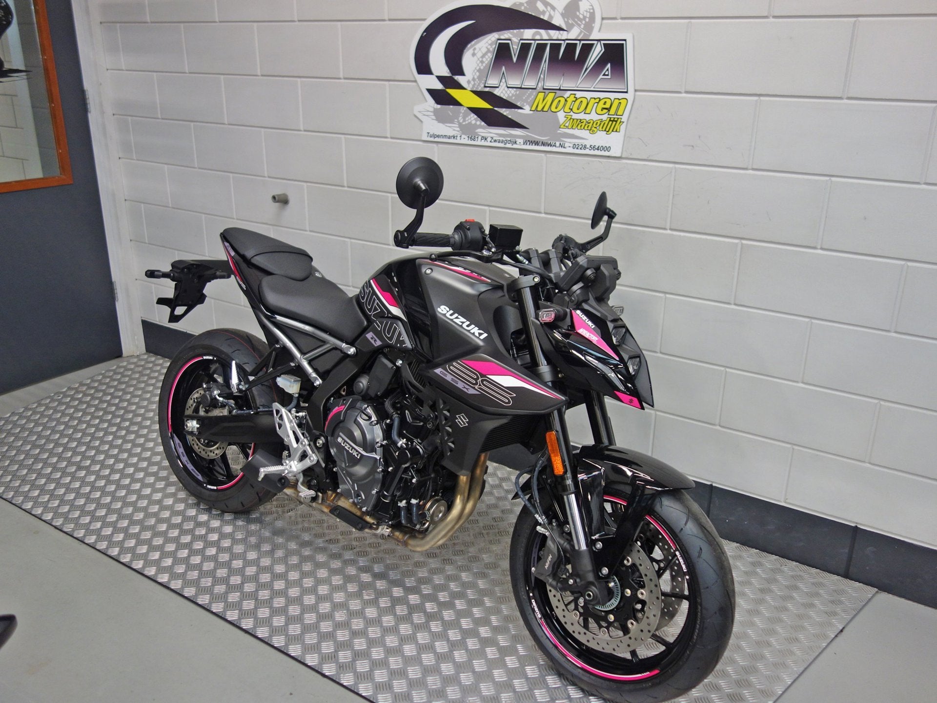 Suzuki GSX-8S, Motoren, Overig, ABS, Gebruikt, Bedrijf