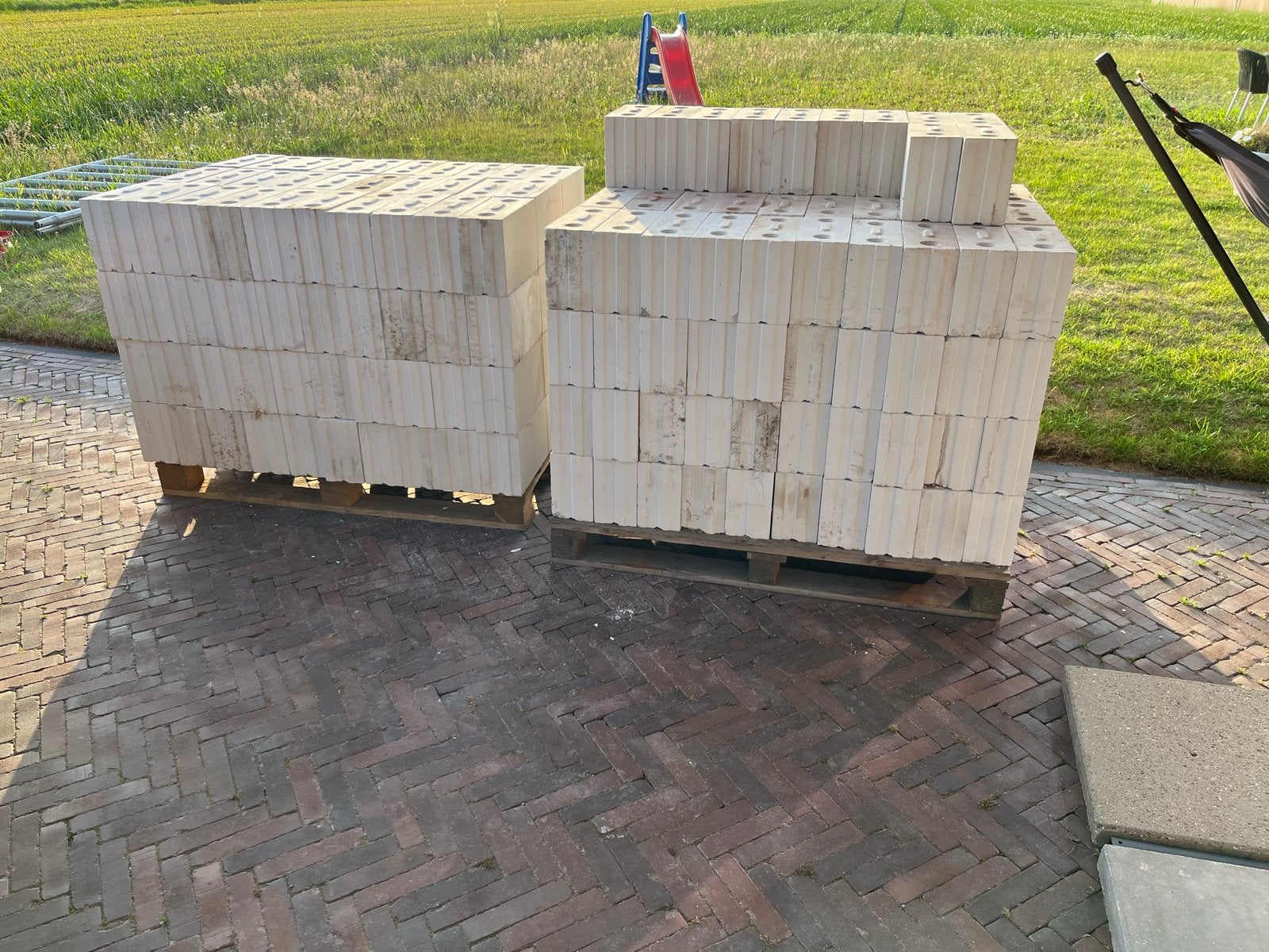 Kalkzandstenen afmeting 200x300 - 250 stuks, Ophalen, Nieuw
