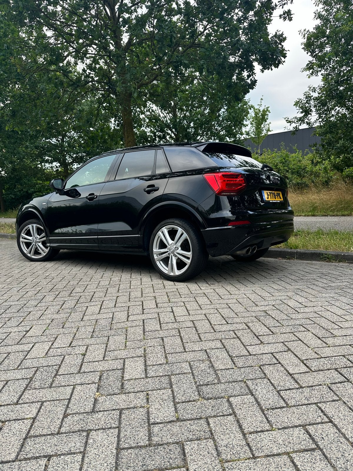 Audi Q2 1.4 2017 TFSI S line Automaat Leder Camera Zwart, Q2, 4 cilinders, Zwart, 1395 cc