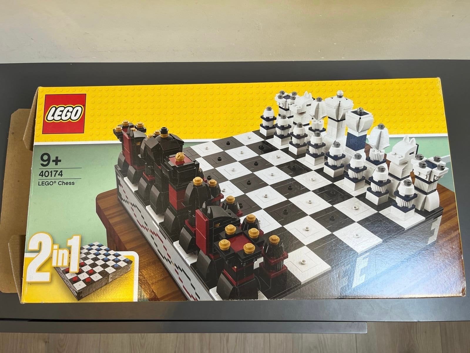 Lego Schaakset 40174 - Zo goed als nieuw, compleet, Overige thema's, Lego, Ophalen of Verzenden, Zo goed als nieuw