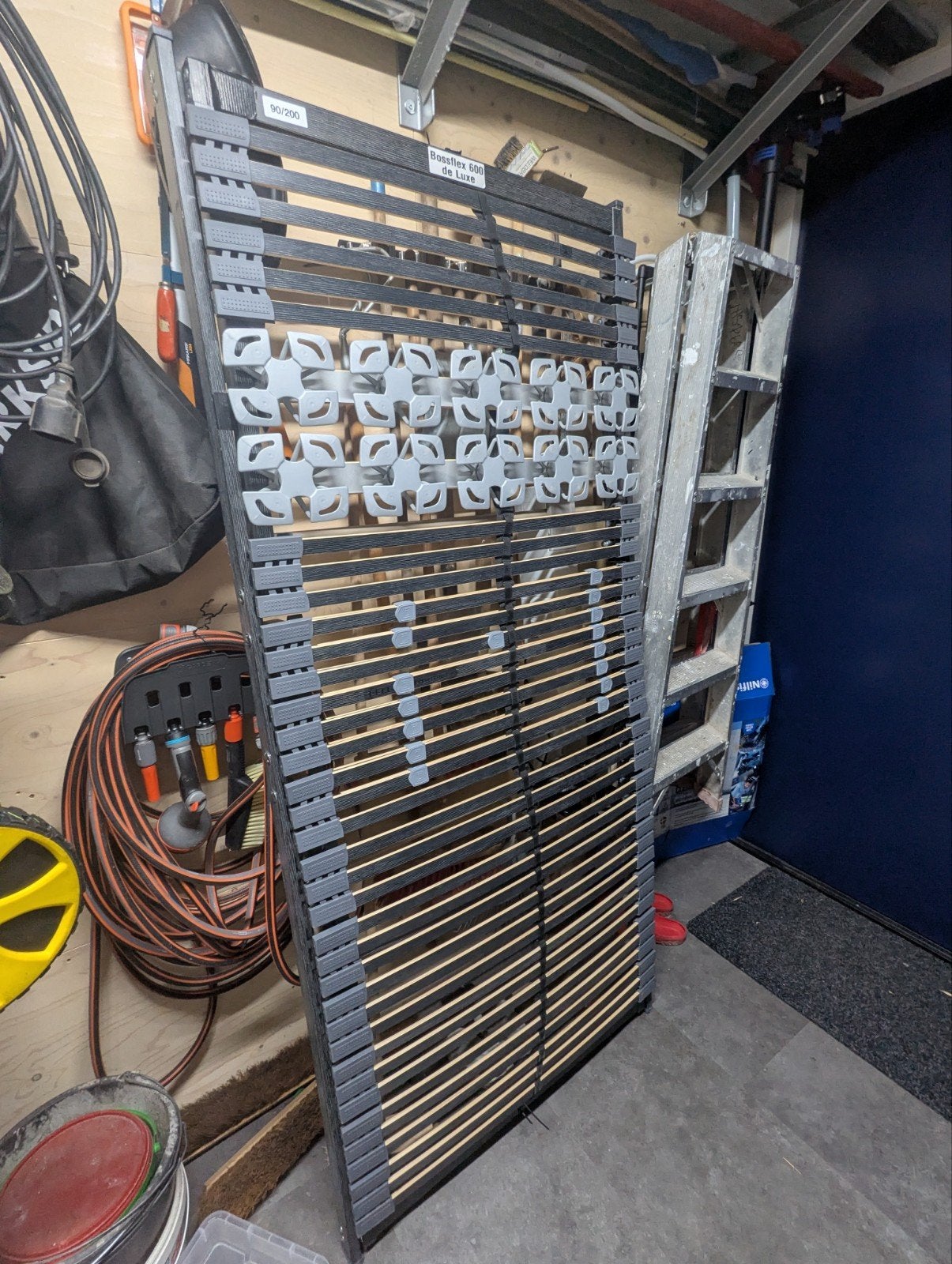 Bossflex 600 de Luxe Elektrische Lattenbodem 90x200, Huis en Inrichting, Ophalen, Verstelbaar, 90 cm, Eenpersoons