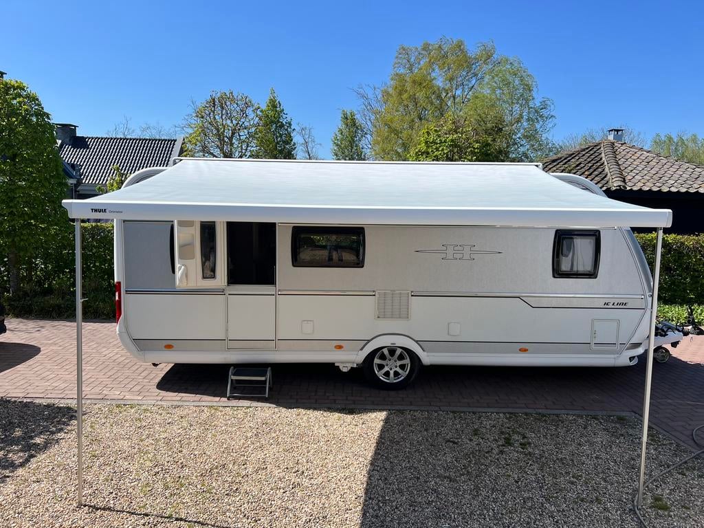 Hobby 560 KMFE | 2017 | stapelbed | Airco | Mover | Luifel.., Rondzit, Hobby, Bedrijf, Kachel