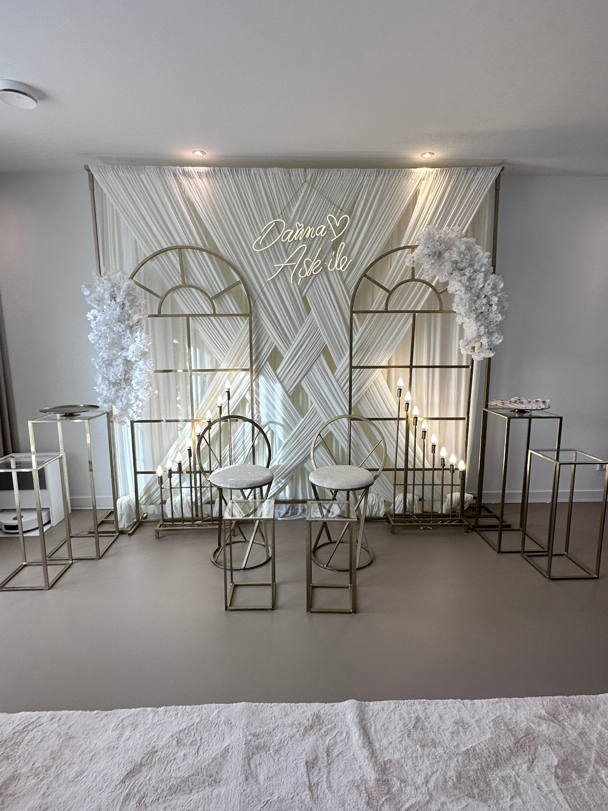Backdrop Verhuur – Bruiloft, Verlofing & Events (Heel NL), Ophalen of Verzenden, Zo goed als nieuw, Geboorte of Huwelijk