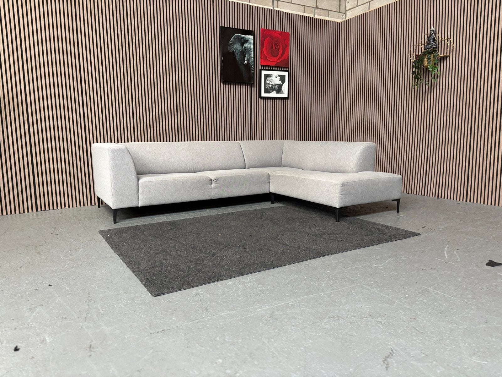 GRATIS LEVERING Hoekbank Grijs Loods5 275X210 GERIENIGD, 250 tot 300 cm, Hoekbank, Zo goed als nieuw, Vierpersoons of meer