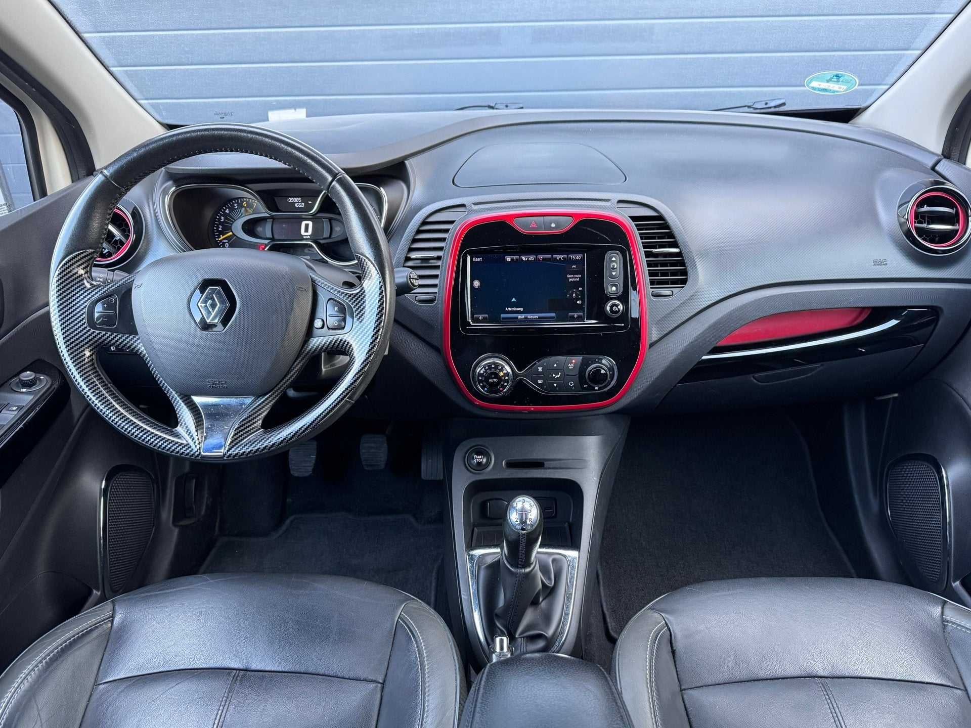 Renault Captur 0.9 TCe Xmod | Stoelverw | Leder | Airco | Tr, Auto's, Voorwielaandrijving, 898 cc, Gebruikt, Euro 6