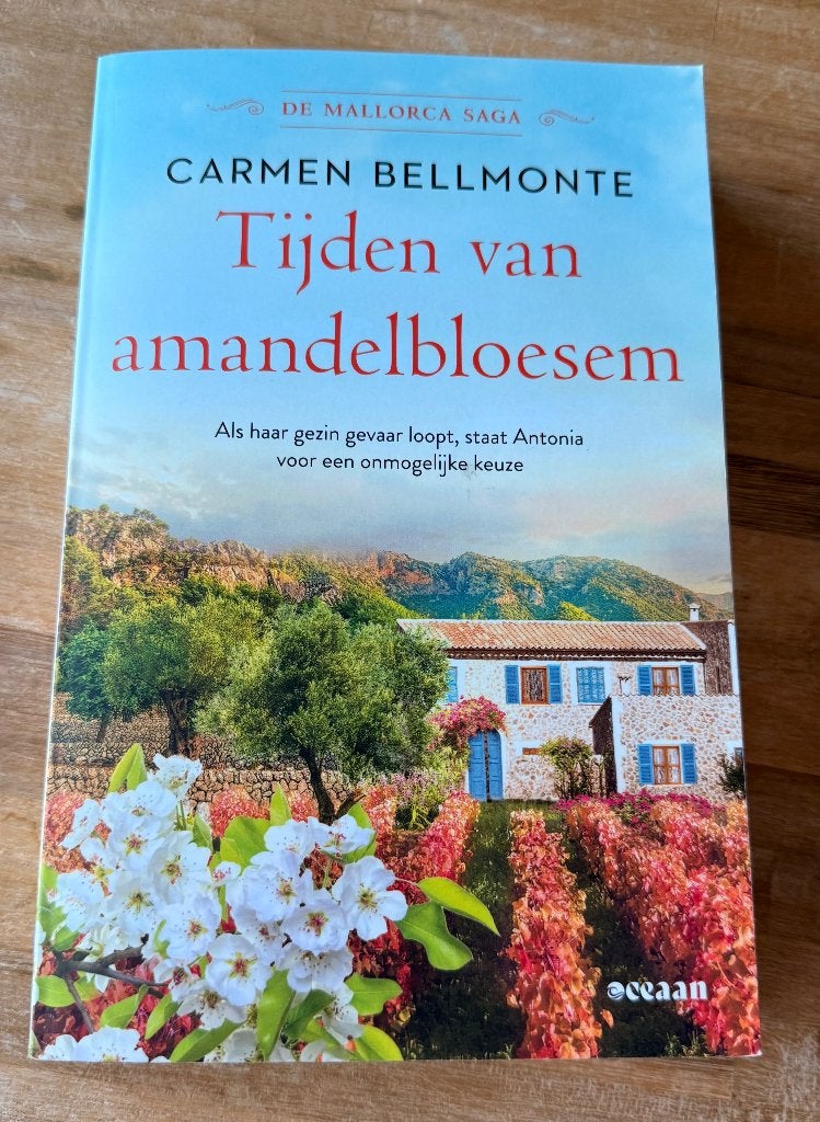 Tijden van amandelbloesem Carmen Bellmonte, Europa overig, Carmen Bellmonte, Ophalen of Verzenden, Zo goed als nieuw