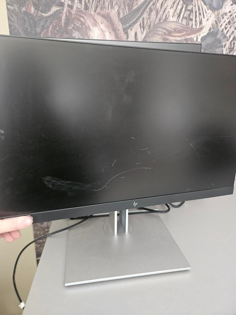 HP beeldscherm met krassen - Functioneel, maar beschadigd, Computers en Software, Monitoren, Ophalen, Gebruikt, HP