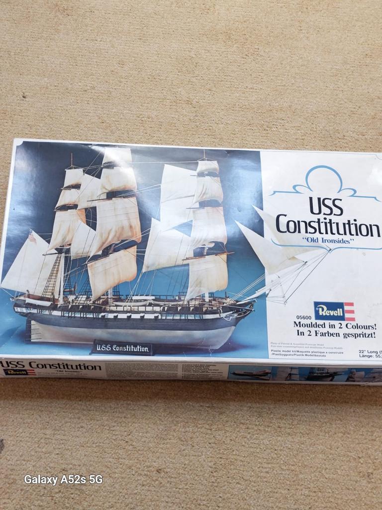 Revell- U.S.S Constitution:, Ophalen of Verzenden, Revell