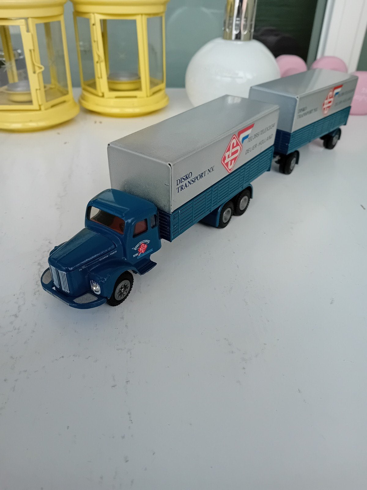 Scania Vabis 76 Disko Transport De Lier., Hobby en Vrije tijd, Modelauto's | 1:50, Ophalen of Verzenden, Zo goed als nieuw, Bus of Vrachtwagen