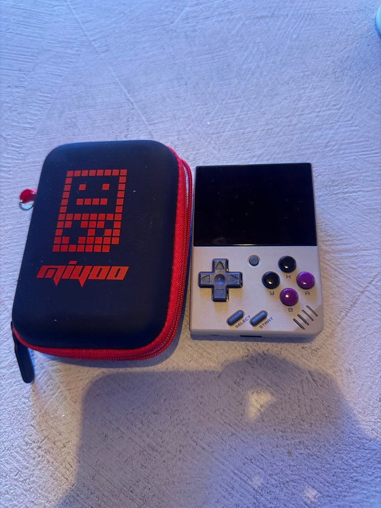 Miyoo Mini Retro Gameconsole – 5000 games**, Ophalen of Verzenden, Zo goed als nieuw, Met 1 controller, Met games