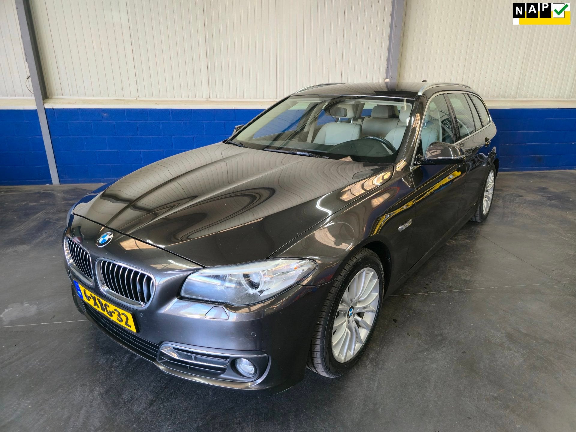 BMW 5-serie Touring 520d Last Minute Edition, Auto's, BMW, Automaat, Achterwielaandrijving, Euro 6, Diesel