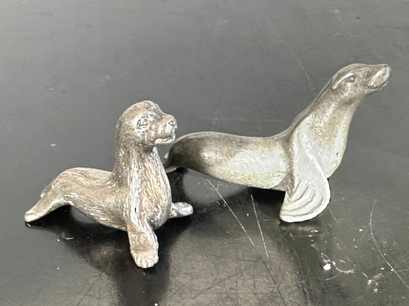 Oud tin en verzilverd tin Zeehond Miniatuur beeldjes, Ophalen of Verzenden, Gebruikt