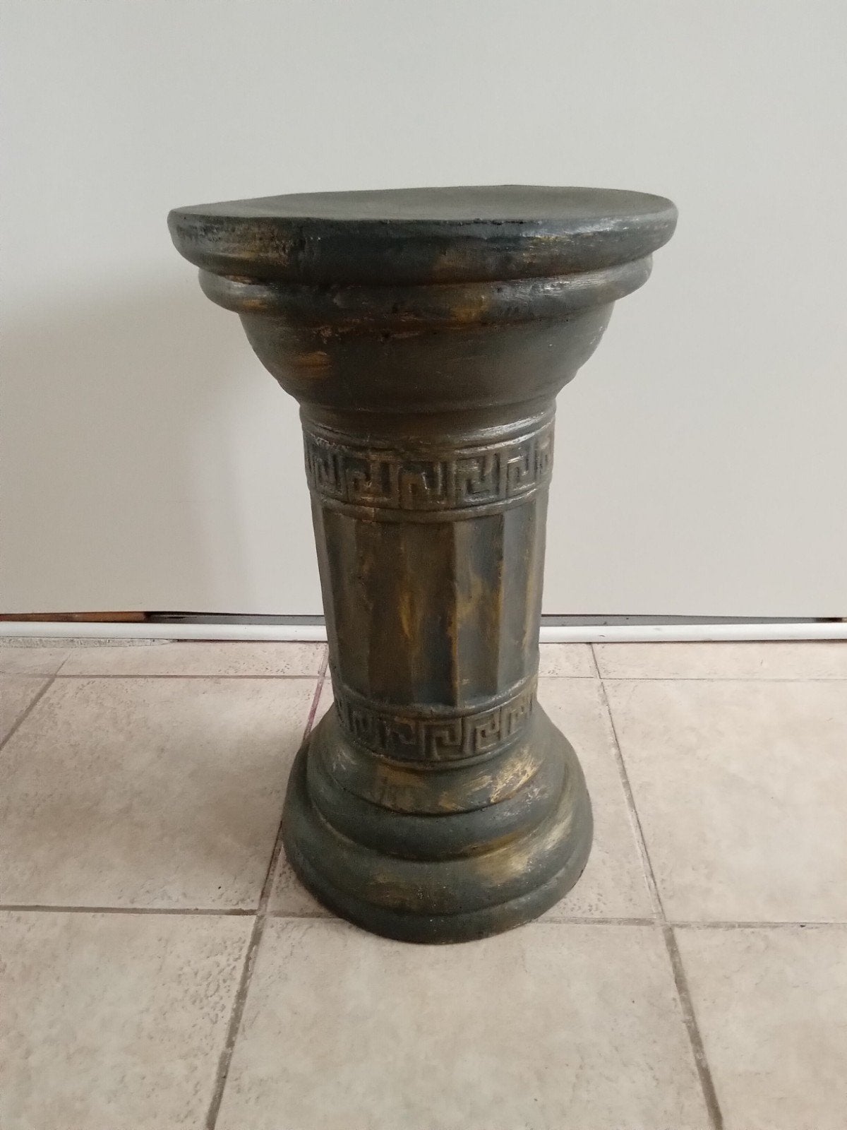 Polyester Plantenzuil / Sokkel - 50 cm hoog, 28 cm diameter, Huis en Inrichting, Woonaccessoires | Zuilen en Pilaren, Ophalen